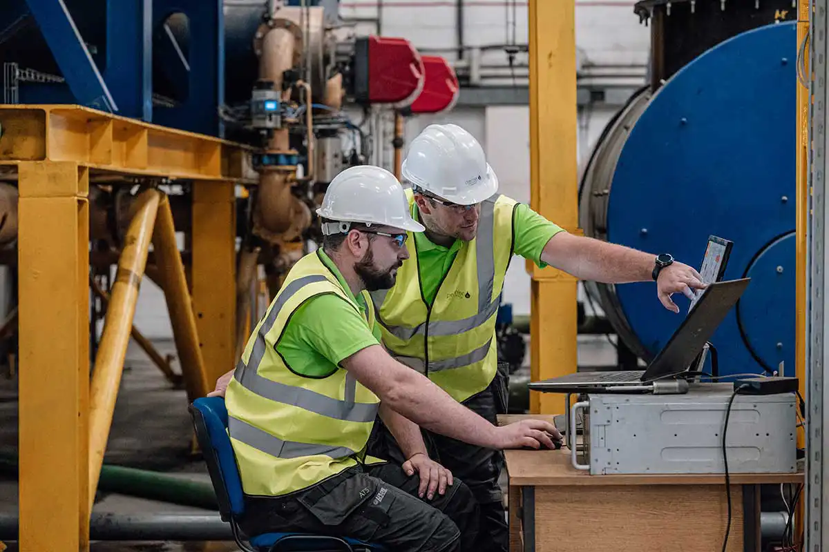 Collaborative engineering expertise delivering real‑time system monitoring, modelling, and optimisation across PGE’s integrated design and engineering services.